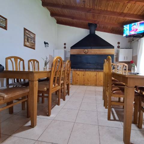 quincho con parrilla